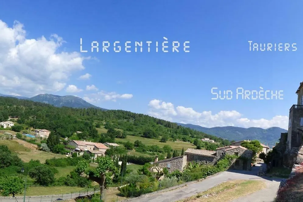 Le Refuge De La Petite Source Hotel Tauriers Guest house